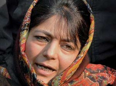 नजरबंद महबूबा-गिलानी ने जमकर प्रशासन को कोसा