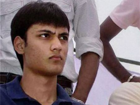 अजहरुद्दीन ने ही ईद पर अयाजुद्दीन को दी थी वह खूनी बाइक