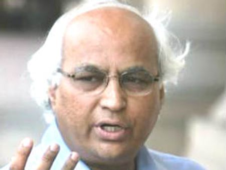 कैश फॉर वोट मामले में सुधींद्र कुलकर्णी को 1 अक्टूबर तक जेल