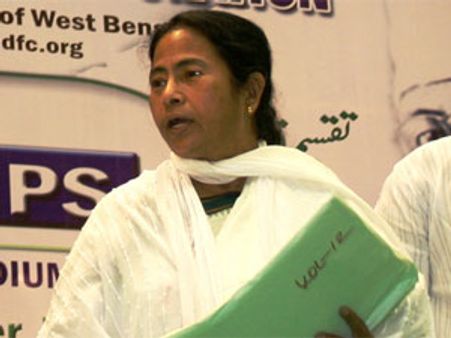 विधानसभा चुनाव और सिंगुर फैसला ममता के पक्ष में