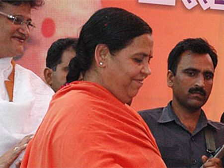 उमा भारती को मिल गया खोया हुआ गिलास