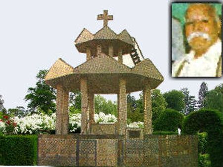 रिटायर्ड मेजर ने बनावायी अपनी आलीशान कब्र, अब मौत का इंतजार