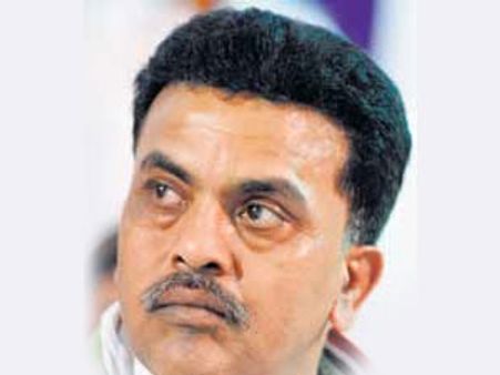 'इस्‍तीफा देकर निरूपम को याद दिलाऊंगा उसकी औकात और सिखाऊंगा सबक'