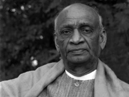 इंदिरा के आगे सरदार पटेल को भूल गया भारत?