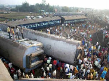 उड़ीसा और श्रीनगर ट्रेन हादसा, 1 की मौत 29 घायल