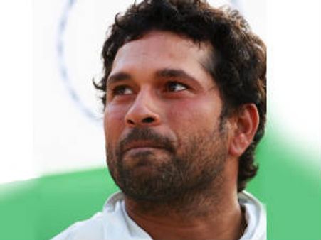 हमारे दिलों में हमेशा जिंदा रहेंगे देव साहब: सचिन तेंदुलकर