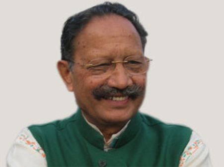 उत्तराखंड में खंडूरी ने भी फाइल किया नामांकन