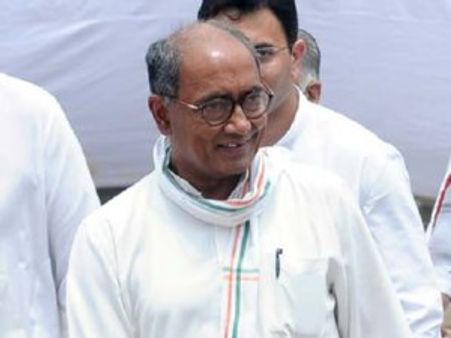 मंदिर मुद्दे पर ईमानदार नहीं है भाजपा: दिग्विजय