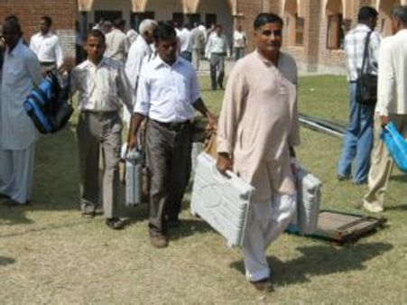 उत्‍तराखंड में थमा चुनाव प्रचार के शोर का जोर