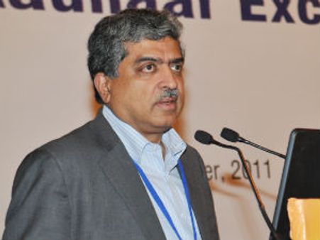 विवाद खत्‍म, जारी होंगे 40 करोड़ अतिरिक्‍त आधार कार्ड