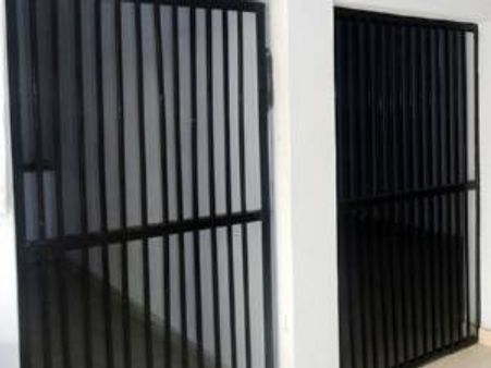 शराब पीकर बच्‍चों को नचाने पर शिक्षक गया जेल