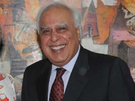 2 जी घोटाले के लिए यूपीए नहीं एनडीए जिम्मेदार: सिब्बल