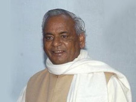 सौ करोड़ रुपये गिने बिना माया को नींद नहीं आती: कल्‍याण