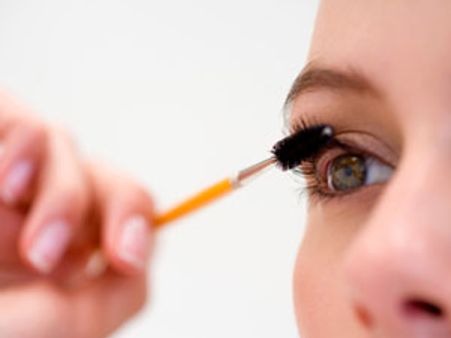 पार्लर में सजना और रेस्‍टोरेंट में खाना पड़ेगा महंगा