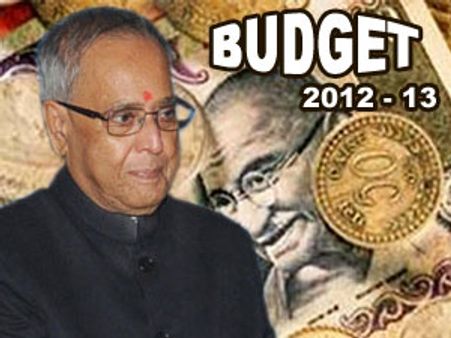 आम बजट: क्‍या हुआ महंगा और क्‍या सस्‍ता