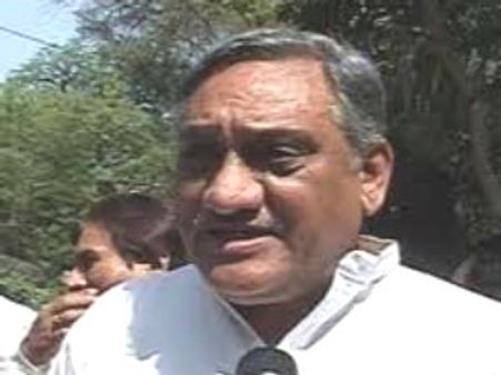 उत्तराखंड में कांग्रेस लौटी पटरी पर, मंत्रिमंडल का गठन आज