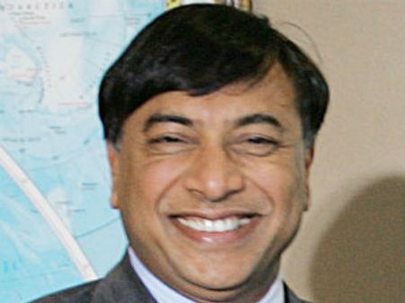स्टील किंग लक्ष्मी मित्तल एशिया के सबसे अमीर व्यक्ति