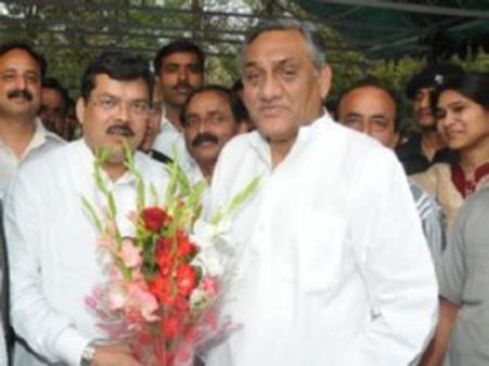 चुनाव हराने के बाद भाजपा को बिजली के झटके दे रही कांग्रेस