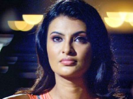 ग्रेटर नोएडा में स्‍टंट के दौरान सियाली भगत घायल, एक की मौत