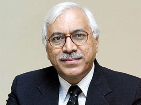 पैसा देकर खबर छपवाना गलत, लगाएंगे लगाम: कुरैशी