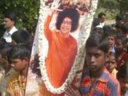 सत्‍य साईं के बिना आर्थिक तंगी में जी रहा पुट्टापर्थी