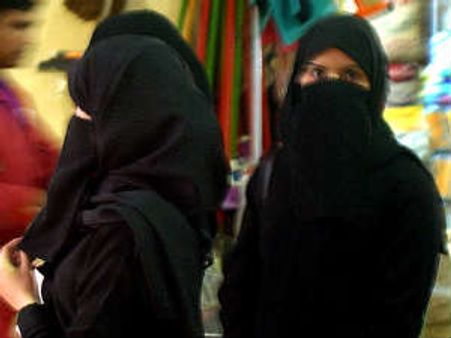 फतवा: किराए की कोख का सहारा लेना इस्लाम में नाजायज