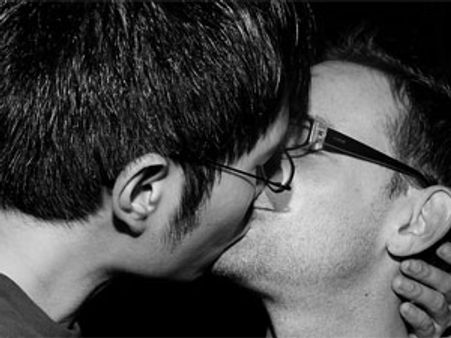 'गे' बेटे का आरोप, मेरा BCCI चीफ पिता मुझे नंगा कर पीटता है