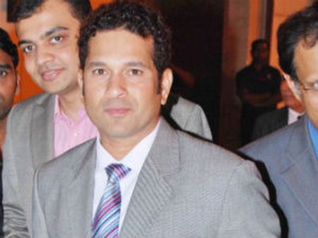 सचिन सांसद तो बन गए पर नहीं बन सकते मंत्री