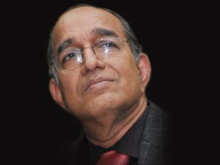 आडवाणी की मुहिम को झटका, संपत बने सीईसी