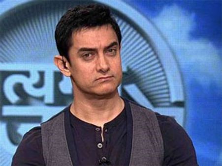 डाक्टरों के बाद अब खाप पंचायत हुई आमिर से खफा