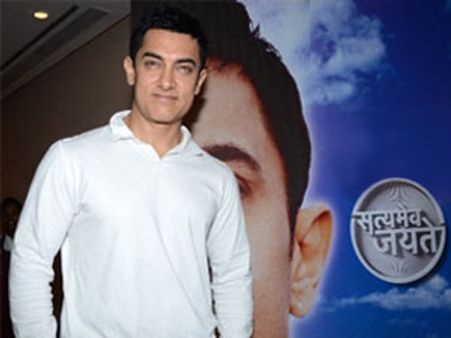 खाप पंचायत से आमिर को कहना होगा 'सॉरी'