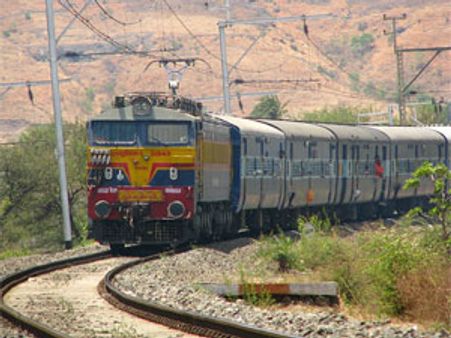 आमिर ने बताया, पंजाब से राजस्‍थान के बीच चलती है कैंसर एक्‍प्रेस