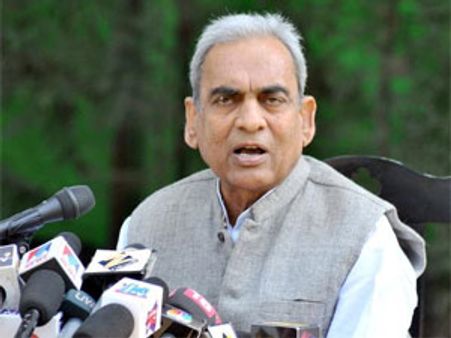 कुछ कांग्रेसी ही मनमोहन सिंह को हटाना चाहते हैं: मोहन सिंह