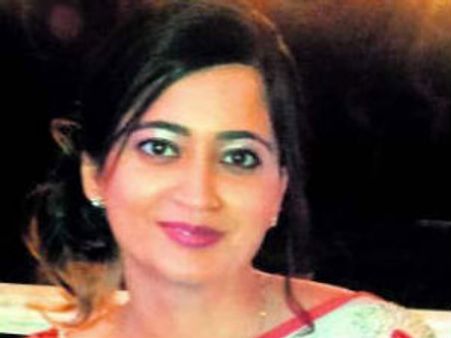 परिवार से क्षुब्ध होकर गीतिका ने लगाई फांसी