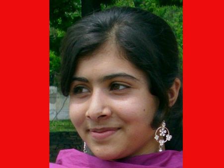 कौन है तालिबानियों की दुश्‍मन मलाला यूसफज़ई?