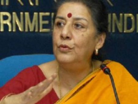 कृष्णा के बाद अब अंबिका सोनी समेत चार ने दिया इस्तीफा