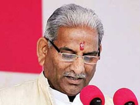 यूपी: महिला डीएम पर सेक्‍सी कमेंट करने वाले मंत्री से जवाब तलब