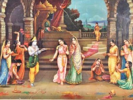 यहां देवी-देवता भी खेलते हैं होली!