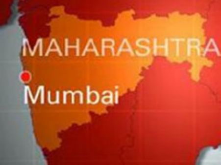 मुंबई में दीवार ठही, 5 की मौत, कई घायल