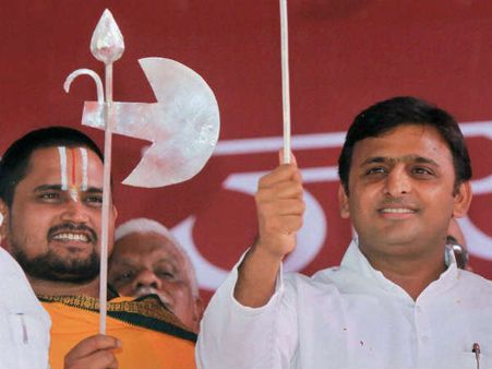 ब्राह्मणों को ढूंढ़ रहे हो तो मेरा बायोडाटा है तैयार!