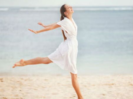 गजल: सुनो मदहोश जमाने वालों...