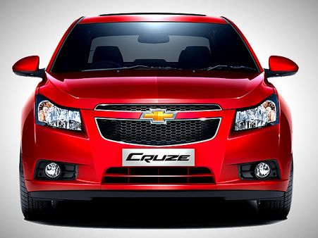 रुपये के गिरावट से उंची हुई कारों की कीमत, जनरल मोटर्स बढ़ायेगी दाम