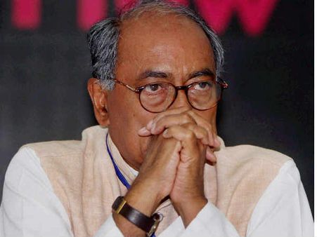 आसाराम को पैर पसारने में दिग्विजय ने की थी मदद