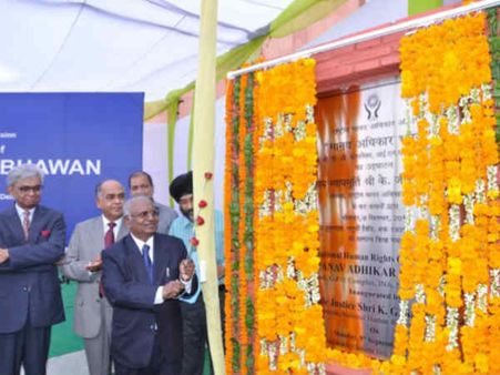 पुलिस के खिलाफ बढ़ रही हैं उत्‍पीड़न की शिकायतें