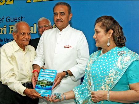 फिर विवादों में विमान सौदा पीएसयू कंपनियों को नजरअंदाज करने से भड़के प्रफुल्ल