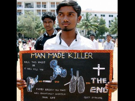 तंबाकू के तलबियों के लिये बुरी खबर, पूरे देश में लगेगा गुटखे पर प्रतिबंध