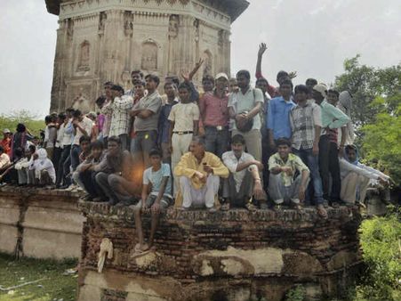 खजाना खुदाई में राष्‍ट्रपति हस्‍तक्षेप करें : संत शोभन