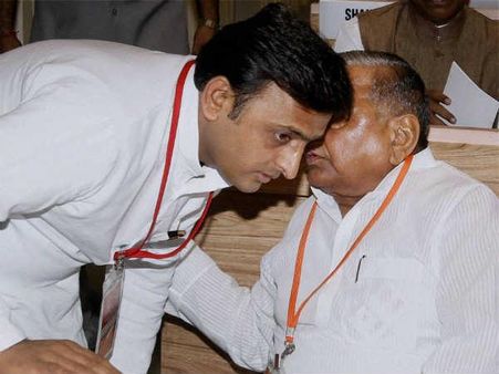 सपा को वोट नहीं देने का किया वादा तो चाय पर मिलेगा डिस्काउंट