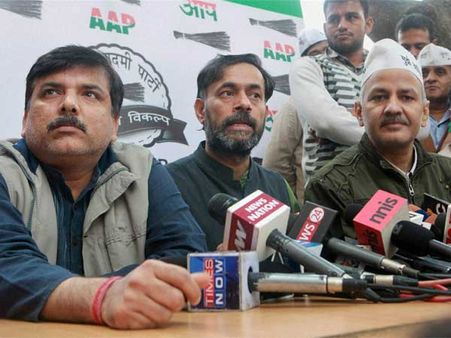 'AAP को नहीं बल्कि चुनाव आयोग को दूंगा स्टिंग ऑपरेशन की रॉ फुटेज'