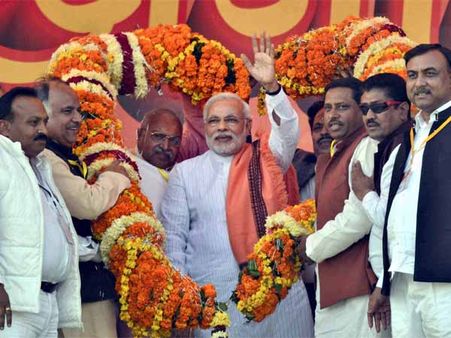 कांग्रेस ने कुर्सी ब्रांड चश्‍मा पहन रखा है इसलिये सिर्फ कुर्सी दिखती है: नरेन्‍द्र मोदी